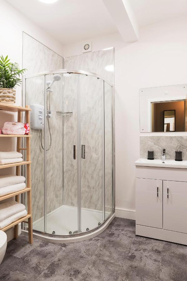 ניוקאסל Blue Door Apartments מראה חיצוני תמונה